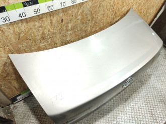 Крышка багажника Nissan Maxima a33