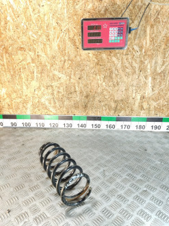 Пружина задняя Nissan Maxima a33