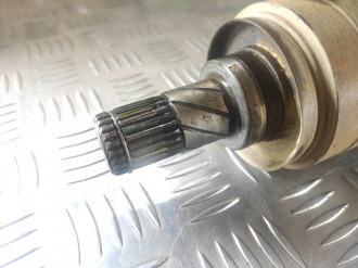 Полуось передняя левая Nissan Almera N15
