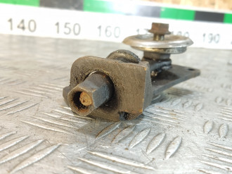 Кронштейн гидроусилителя Nissan Maxima a33