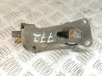 Кронштейн гидроусилителя Nissan Maxima a33