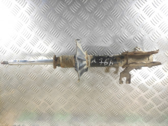 Амортизатор передний левый Nissan Almera N15