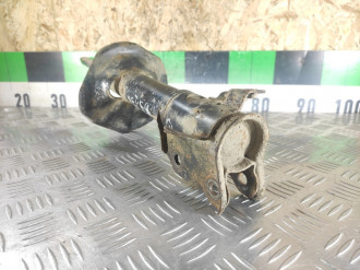 Амортизатор передний левый Nissan Almera N15