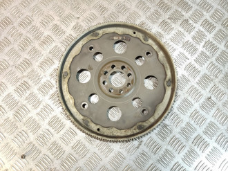 Маховик Nissan Maxima a33