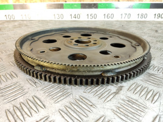 Маховик Nissan Maxima a33