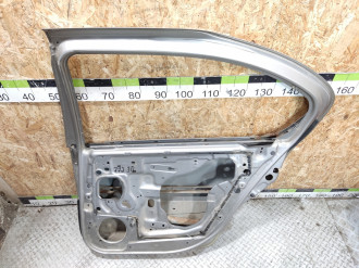 Дверь задняя правая Nissan Maxima a33