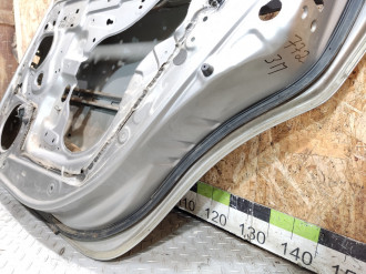 Дверь задняя правая Nissan Maxima a33