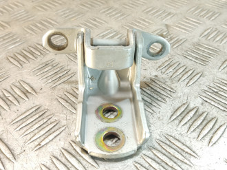 Петля двери задней левой нижняя Nissan Murano z50