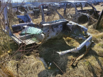 Порог со стойкой левой Nissan Maxima a33