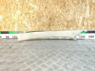 Обшивка стойки левая Nissan Qashqai 2009