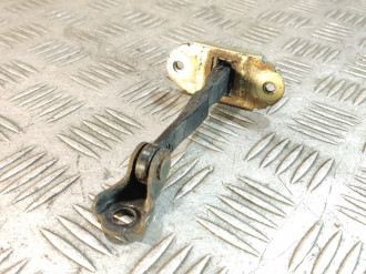 Ограничитель двери передний Nissan Micra K12