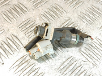 Форсунка двигателя Nissan Qashqai 2009