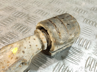 Рычаг передний левый нижний Nissan Almera N15