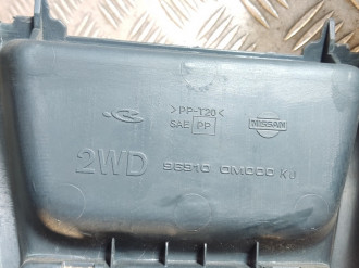 Консоль Nissan Almera N15