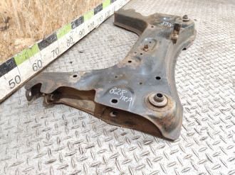 Балка подмоторная Nissan Micra K12