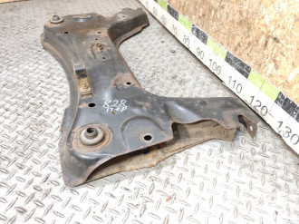 Балка подмоторная Nissan Micra K12