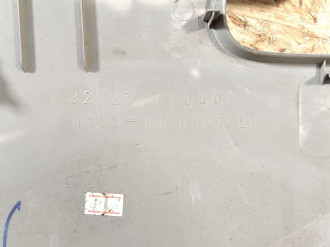 Обшивка двери задней левой Nissan Micra K12