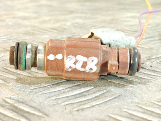 Форсунка двигателя Nissan Micra K12