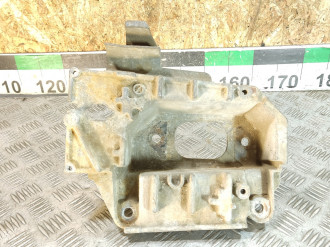 Кронштейн кпп Nissan Micra K12