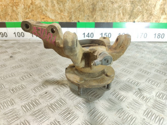 Кулак поворотный передний левый Nissan Almera N16