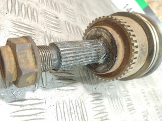 Полуось передняя левая Nissan Almera N16