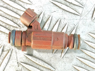 Форсунка двигателя Nissan Almera N16