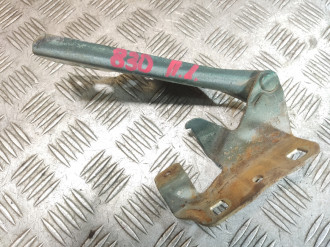 Петля капота левая Nissan Almera N16