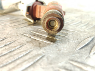 Форсунка двигателя Nissan Almera N16