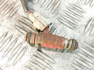 Форсунка двигателя Nissan Almera N16