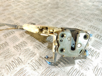 Замок двери передней правой Nissan Almera N16