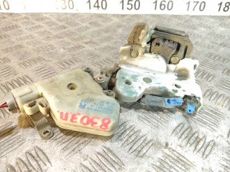 Замок двери задней правой Nissan Almera N16