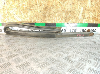 Уплотнитель стекла двери зад. левый Nissan Almera N16