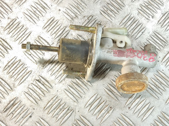 Цилиндр сцепления главный Nissan Almera N16