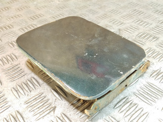 Лючок бензобака Nissan Almera N16