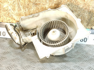 Моторчик отопителя Nissan Almera N16