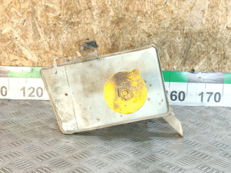 Бачок омывателя лобового стекла Nissan Almera N16