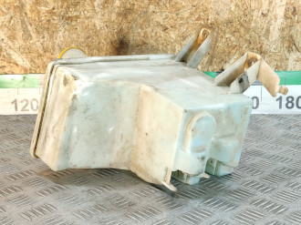 Бачок омывателя лобового стекла Nissan Almera N16