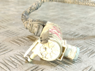 Насос омывателя Nissan Almera N16