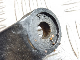 Поводок стеклоочистителя передний правый Nissan Almera N16