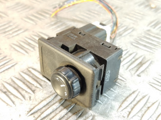 Кнопка регулировки зеркал Nissan Almera N16