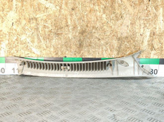 Обшивка стойки левая Nissan Almera N16