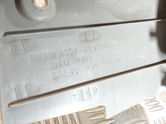 Обшивка багажника правая Nissan Almera N16