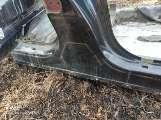 Порог со стойкой правой Nissan Murano z50