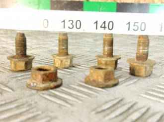 Болт подрамника переднего Nissan Almera N16