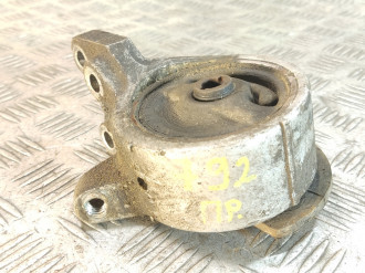 Опора двигателя правая Nissan Almera N15