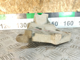 Кронштейн генератора Nissan Almera N16