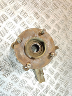 Кулак поворотный передний правый Nissan Almera N16