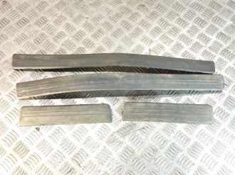 Накладка порога внутренняя комплект Nissan Almera N16