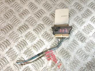 Резистор отопителя Nissan Almera N16