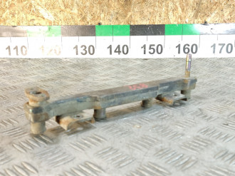 Рейка топливная рампа Nissan Almera N16